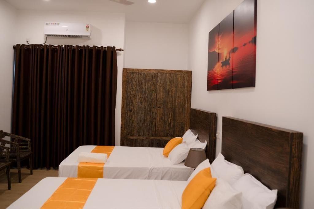 Lucky Transit Hotel - Katunayake Airport Екстериор снимка